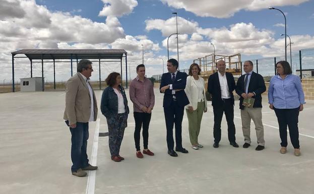 El nuevo Centro de Transportes en Paredes de Nava contribuirá a dinamizar la actividad económica