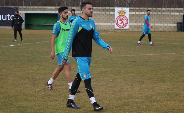 Iago Díaz se incorpora a la Ponferradina
