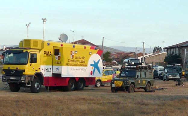 Herrera acude a la 'zona cero' del incendio de La Cabrera