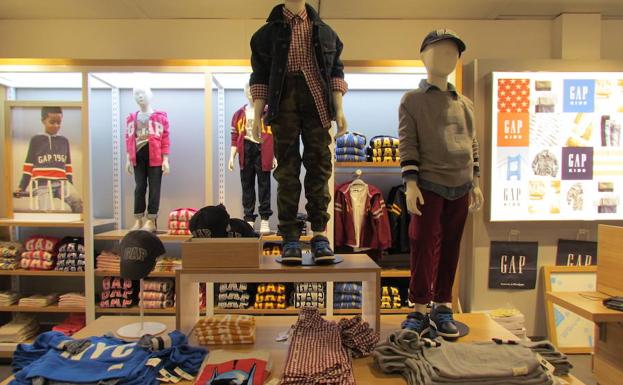 La icónica firma GAP llega a León con su moda infantil de la mano de El Corte Inglés