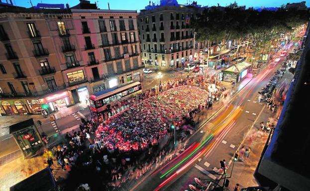 Reconstrucción de los movimientos de Younes Abouyakoub horas antes de atentar en La Rambla