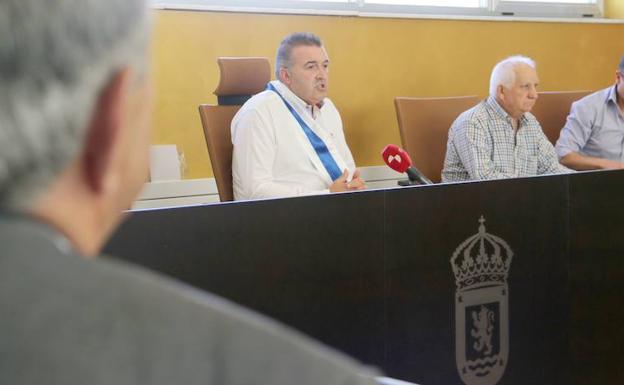 El nuevo 'tripartito' de Sariegos deja a Roberto Aller como tercer alcalde del municipio en dos años
