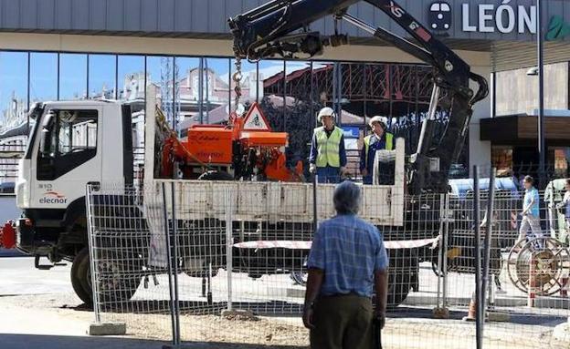 Silván asegura que León se moverá «a ritmo de obra pública por cada esquina» durante los próximos meses