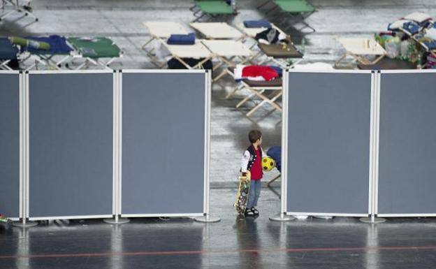 El 77% de los inmigrantes jóvenes que viaja por el Mediterráneo central sufre abusos