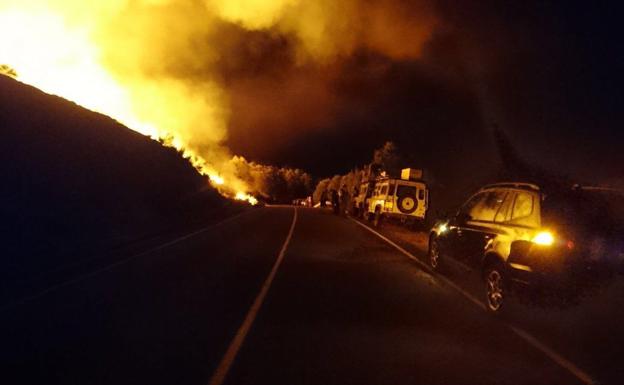 La Guardia Civil intensifica la búsqueda del autor del incendio de Santa María de Ordás por un «daño grave» al medio ambiente