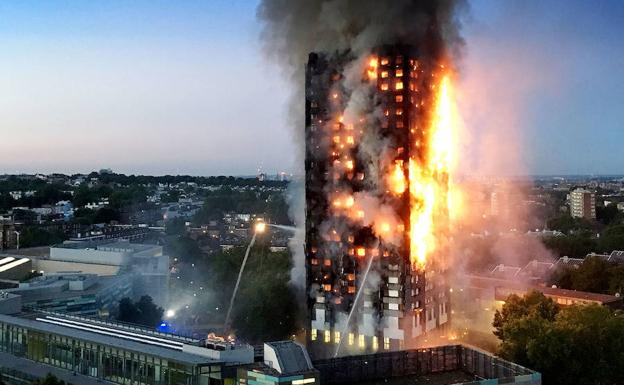 Celebrada la primera audiencia sobre el incendio de la Torre Grenfell de Londres