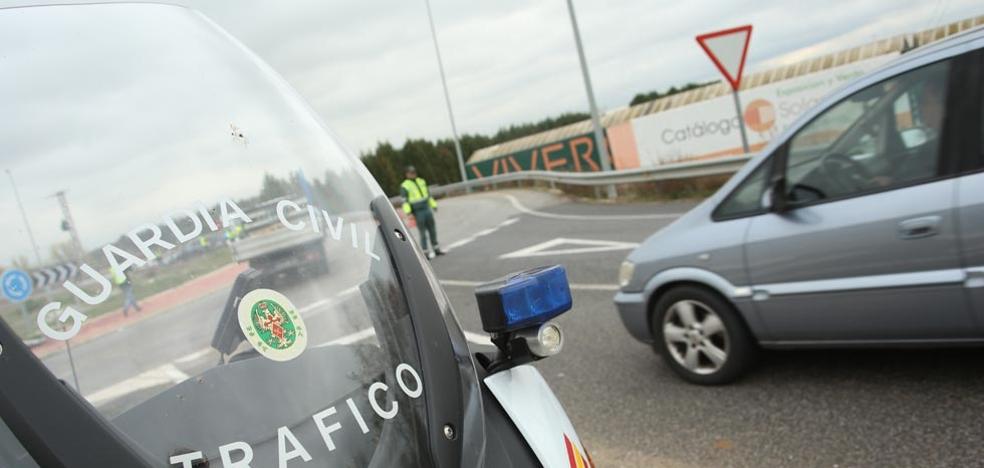 Los detenidos en las carreteras de la Comunidad cae un 41,8% y León alcanza las 330