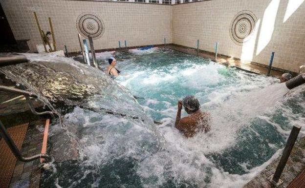 Varios castellanos y leoneses, entre los afectados por legionela en un balneario cántabro