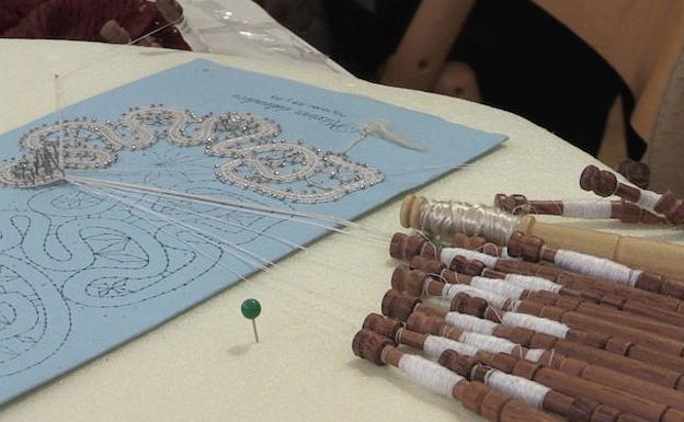 150 amigas entre bolillos