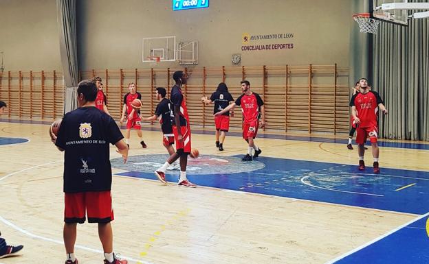 Ilusionante victoria del Fundación