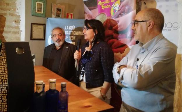 La exaltación de la morcilla, protagonista de la fiesta de la Academia de Gastronomía de León