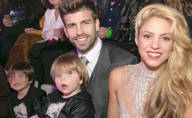 Shakira se va de gira en plena crisis