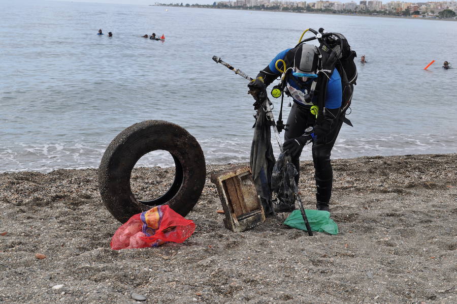 Buceadores del Club León-Sub retiraran basura del fondo del mar en Asturias