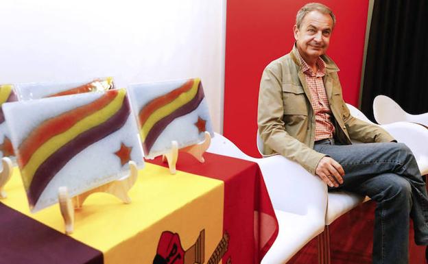 Zapatero reclama a la Generalitat una rectificación para poder retomar la senda del diálogo