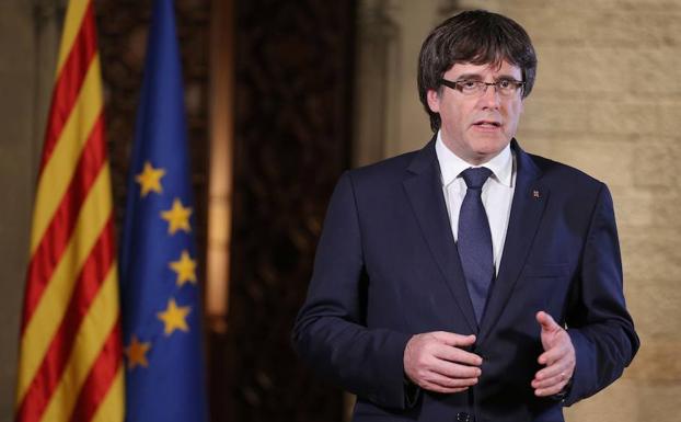 Puigdemont anuncia un pleno ante el «intento de liquidar» el autogobierno