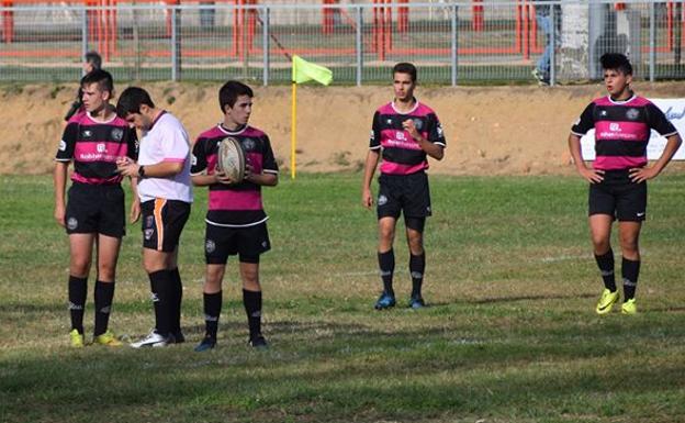 La escuela del León RC suma experiencia