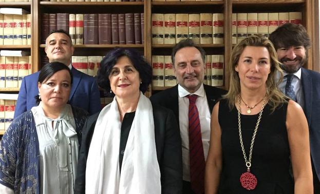 El perfil del candidato a decano del Colegio de Abogados de León: Pilar Pérez