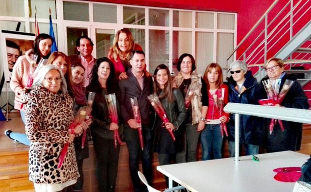 Cendón se compromete con las mujeres de la provincia a impulsar la paridad real dentro del socialismo leonés