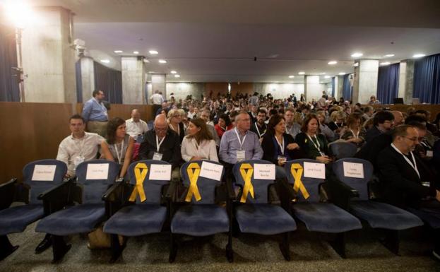 PDeCAT y ERC mantienen a Puigdemont y Junqueras como cabezas de lista para el 21-D