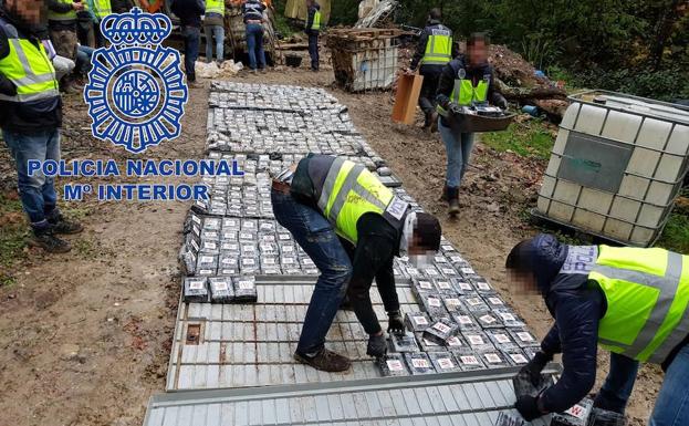 La Policía incauta uno de los mayores alijos de cocaína intervenidos en España