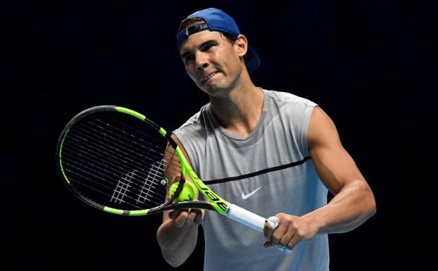 Nadal «Me molesta la rodilla, pero espero competir al máximo nivel»