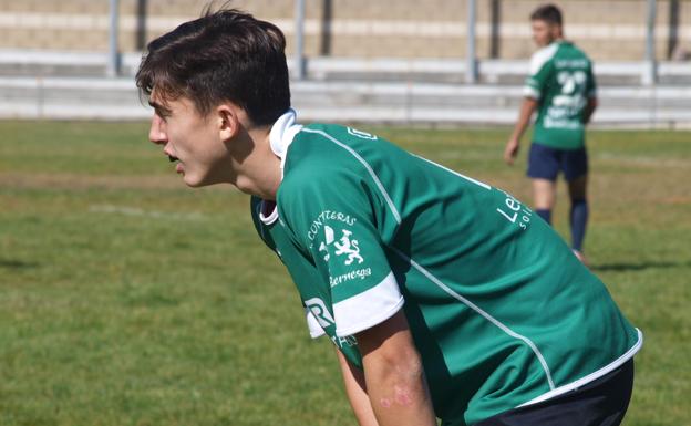 Marco Freire, con la selección sub-16 de Castilla y León ante Madrid