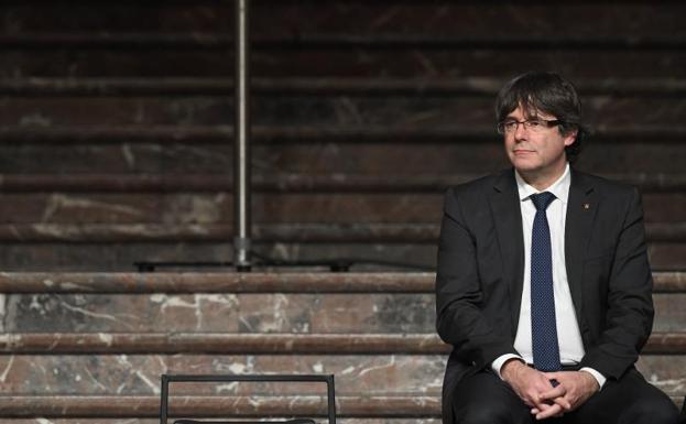 El 155 y la acción de la justicia hunden en el desconcierto al frente independentista