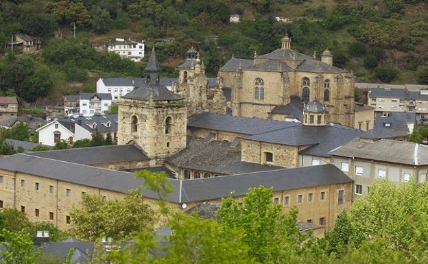 CB presenta mociones de apoyo a la candidatura de Villafranca como sede de una de las exposiciones de las Edades del Hombre