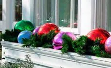 Balcones engalanados por Navidad