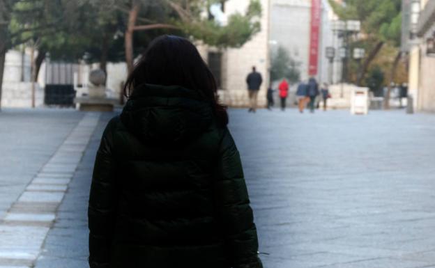 «El día que me puso un cuchillo a un milímetro de la cara, me atreví a pedir ayuda»