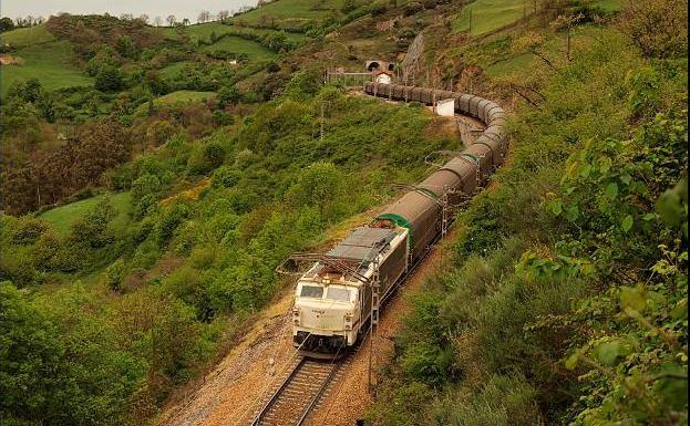 Aplazado el arreglo de la rampa de Pajares por ser «prioritarias las Cercanías de Asturias y la variante»