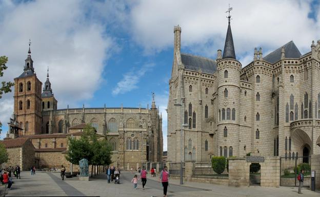 Una iniciativa del PSOE plantea que Astorga pida la devolución del sepulcro romano robado