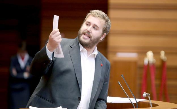 El PSOE pide explicaciones en las Cortes ante la aparición de restos arqueológicos en las obras de la Plaza del Grano