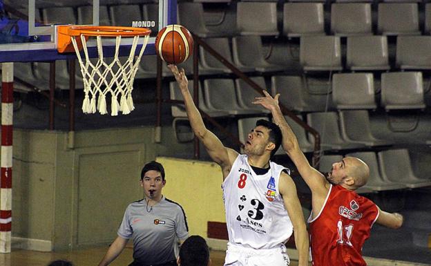 El Fundación sigue en caída libre