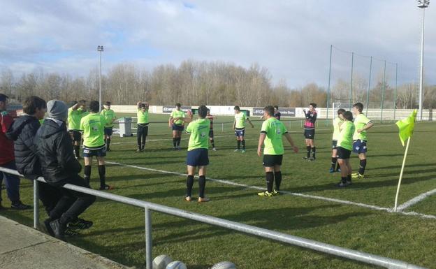La Escuela León RC deja su sello en Valladolid y León