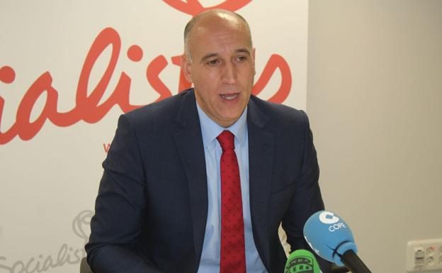 El PSOE cree que la paralización del contrato de la luz es una cuestión técnica