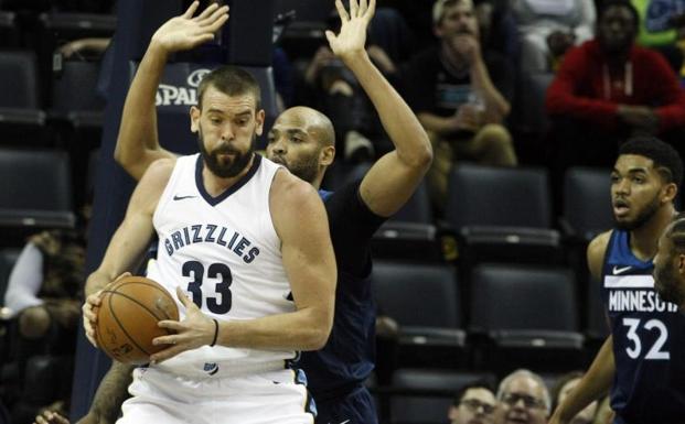 Los Grizzlies vuelven a ganar con un buen Marc; 'doble-doble' de Willy y de Pau