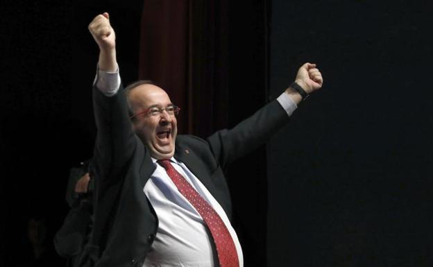 El profesor que insultó a Iceta pide disculpas en Twitter