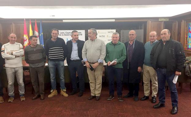 Ayuntamiento y plantilla de limpieza avanzan en un acuerdo para evitar la huelga