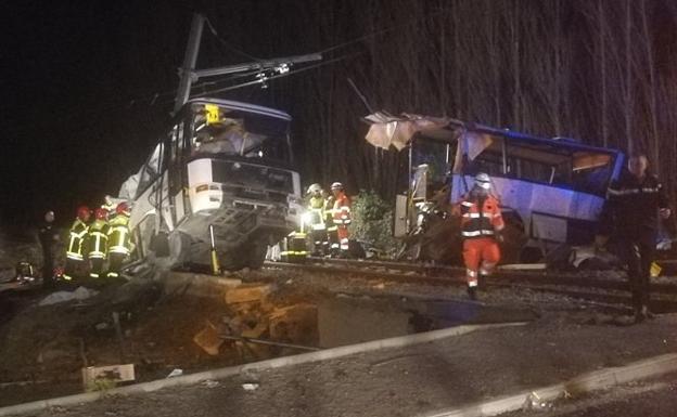 Muere una sexta persona por el accidente de un autobús escolar en Francia