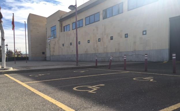 UPL logra aumentar 250.000 euros para la accesibilidad de los centros públicos de Trobajo y San Andrés