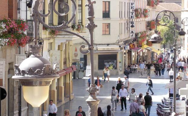 Los comerciantes del centro de León reclaman más vigilancia tras el incremento de hurtos