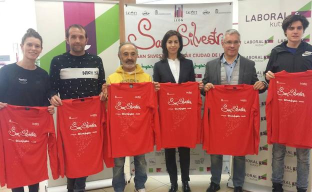 La San Silvestre ya tiene camiseta