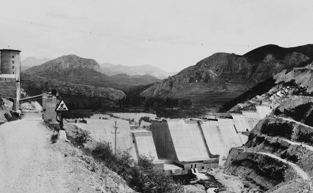 Medio siglo del embalse del porma
