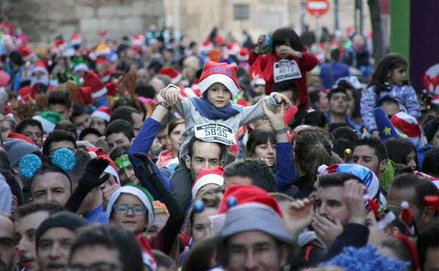 Las mejores imágenes de la San Silvestre de León 2017