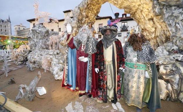 leonoticias.tv | En directo la llegada de los Reyes Magos a León y la cabalgata