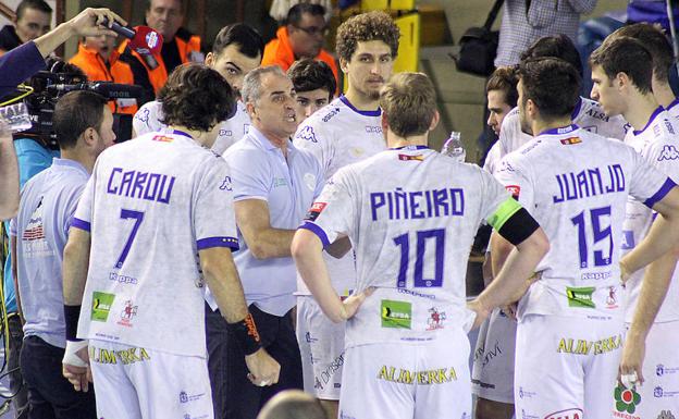 El Abanca Ademar programa tres amistosos para 'activar' las pilas