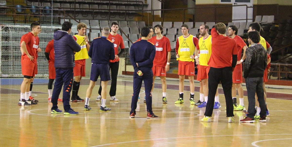 El Abanca Ademar se reactiva de cara a la segunda vuelta