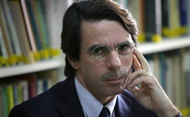 Aznar ficha por Latham & Watkins, el primer bufete del mundo por facturación
