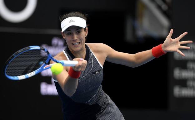 Garbiñe Muguruza se retira en Sídney por una lesión en el muslo derecho